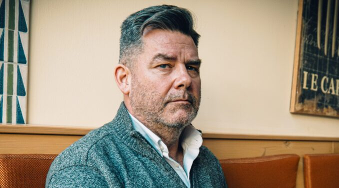 Wielka Brytania, Francja i Szwecja są w stanie „wojny domowej”, ostrzega ekspert – “minął punkt bez powrotu”