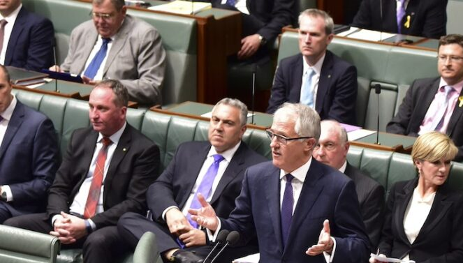 Austria zaczyna więzić rodziców, którzy sprzeciwiają się operacjom zmiany płci dzieci