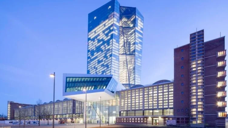 Czy Europa dąży do wojny z Rosją z powodów finansowych?