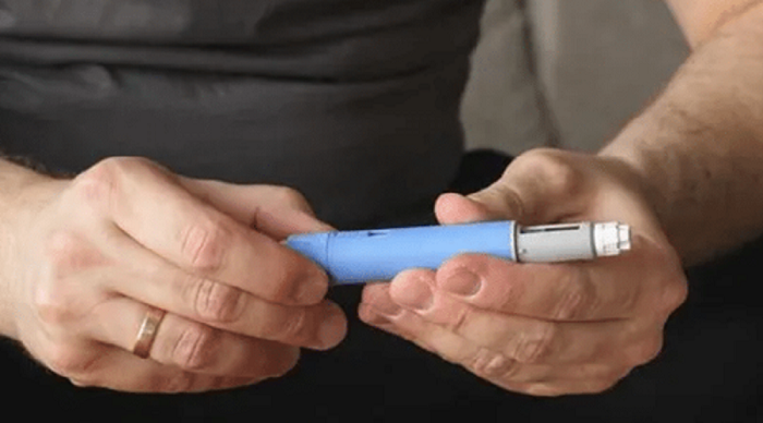 Należy zakazać stosowania zastrzyków odchudzających