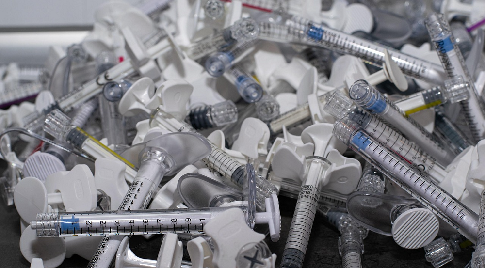 Krytyczne badania dotyczące szczepionek: 400 ważnych artykułów naukowych, o których powinni wiedzieć rodzice i pediatrzy