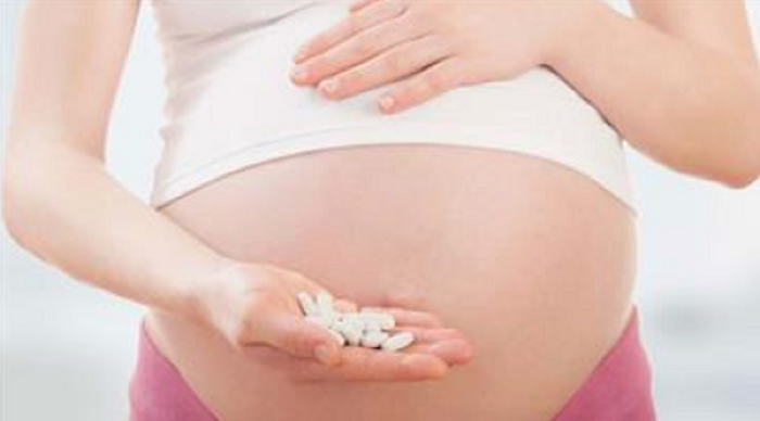 Oto dlaczego należy unikać stosowania Paracetamolu w czasie ciąży