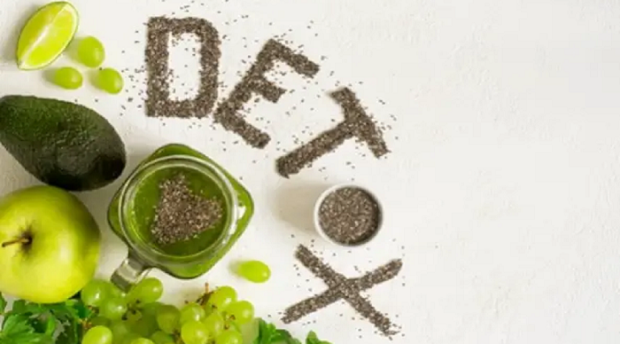 Czy Twoje ciało jest przeciążone toksynami? 4 oznaki, że potrzebujesz detoksu