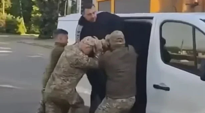 Niemcy naciskają na mobilizację ukraińskich uchodźców. „Wracajcie na Ukrainę, by walczyć z Rosją”